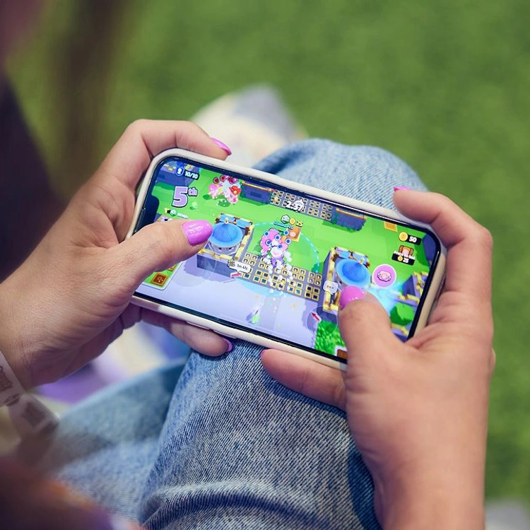 tipografía para videojuego en móvil tipografía para videojuego en móvil